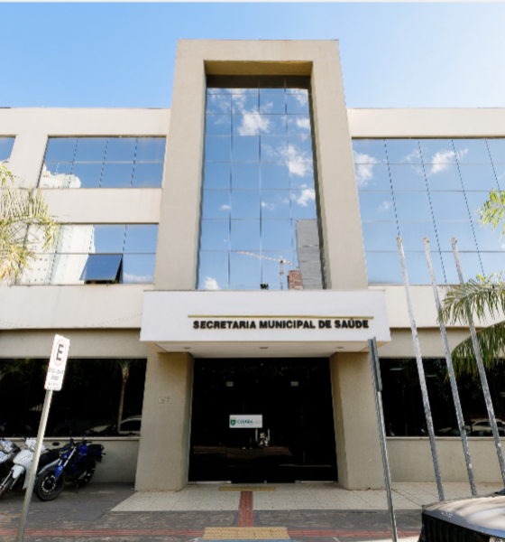 Saúde de Cuiabá capacita profissionais para uso de novos eletrocardiógrafos em unidades de urgência