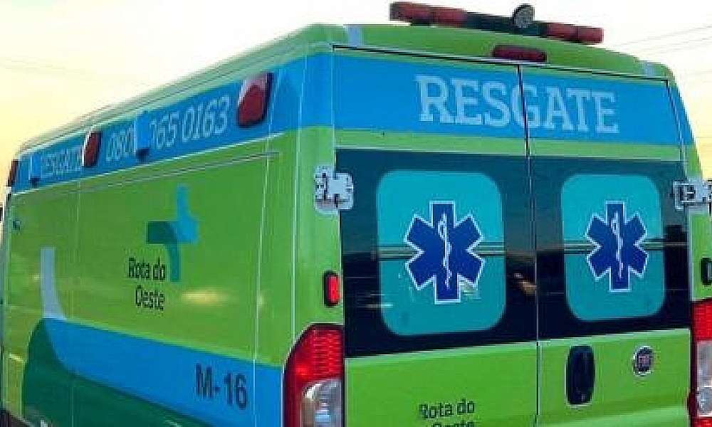 Batida entre Astra e Spacefox deixa 2 feridos em rodovia