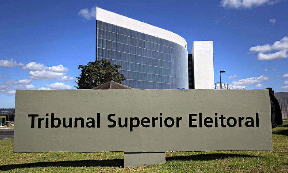 TSE DESISTE DE ACOMPANHAR ELEIÇÕES NA VENEZUELA