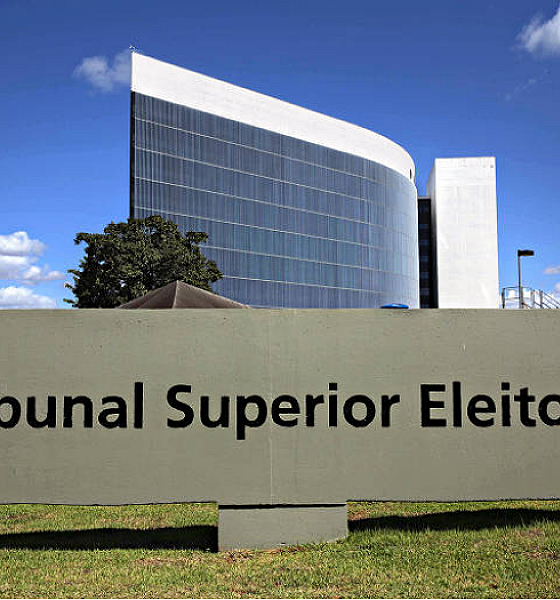 TSE DESISTE DE ACOMPANHAR ELEIÇÕES NA VENEZUELA