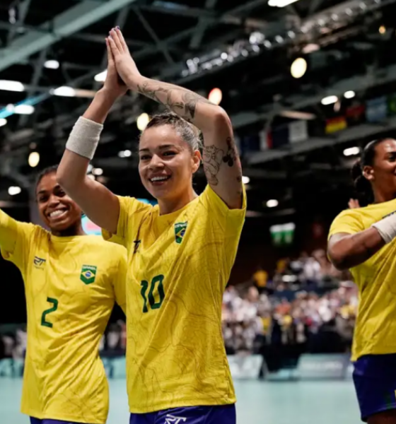 Handebol: Brasil estreia em Paris com vitória impecável contra Espanha
