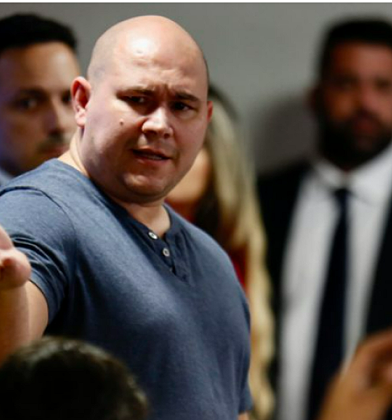 Juiz determina busca e apreensão na casa de assessor de Abílio por produção de fake news contra Botelho