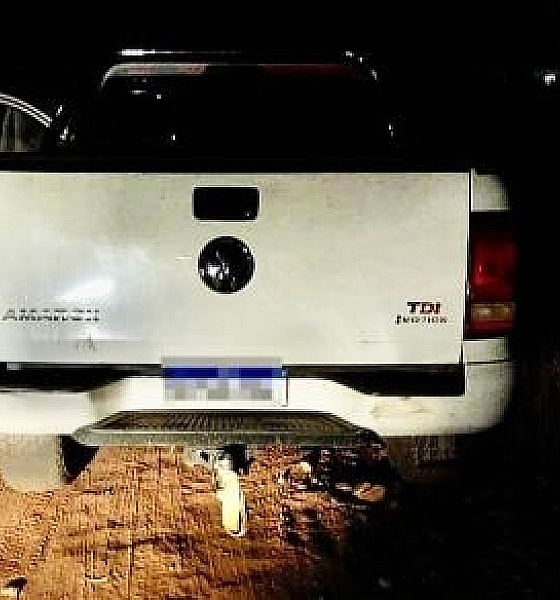 Encapuzados invadem casa de idoso e fazem família refém em MT