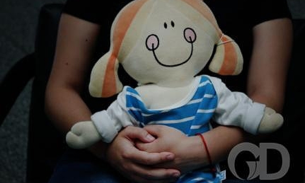 Homem tenta estuprar menina de 6 anos, filha do amigo, em Chapada