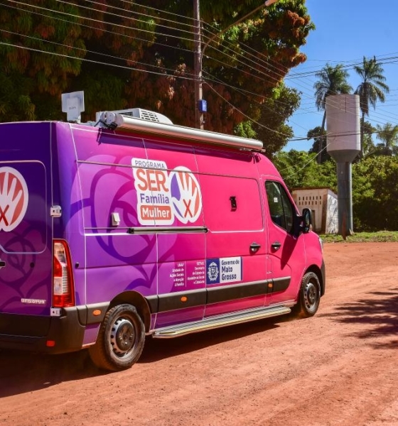 Van Rosa do SER Família Mulher reforça políticas de prevenção e proteção às mulheres no Estado