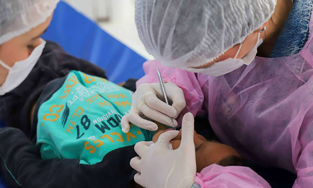 Projeto leva saúde bucal para crianças na primeira infância