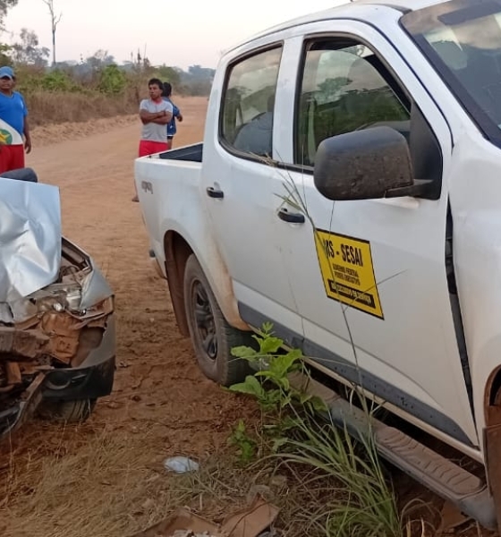 Colisão em estrada da Terra Indígena Areões deixa quatro feridos