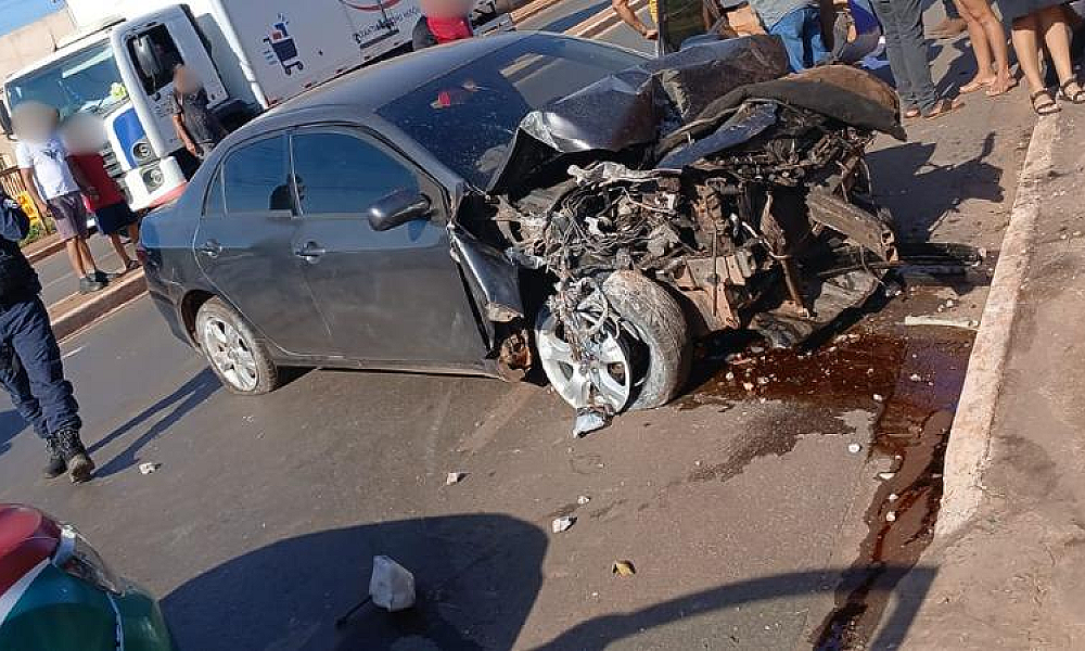 Motorista sofre convulsão ao volante e provoca acidente em Várzea Grande