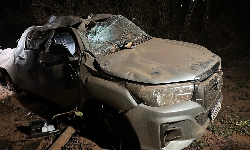 Capotamento na Estrada do Manso deixa quatro pessoas feridas e mobiliza resgate em Cuiabá