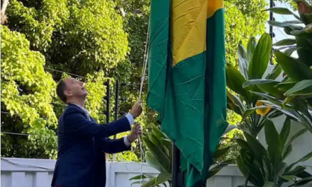 Brasil assume temporariamente embaixada da Argentina em Caracas