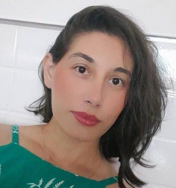 Mulher de 34 anos é encontrada morta em casa com sinais de asfixia