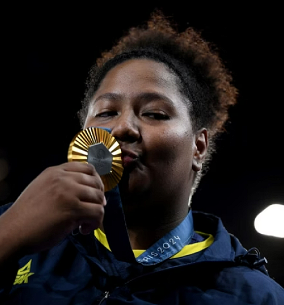 Bia Souza vence final e leva primeiro ouro do Brasil em Paris