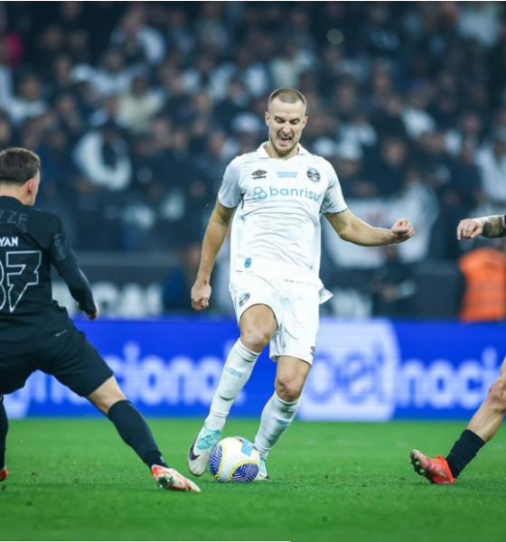 Corinthians e Grêmio empatam na Neo Química Arena em jogo tenso pela Copa do Brasil