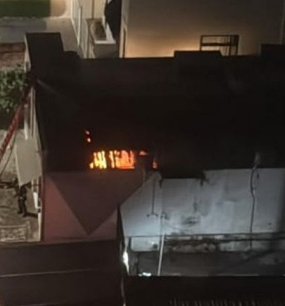 Incêndio atinge loja de roupas em Cuiabá e mobiliza Corpo de Bombeiros