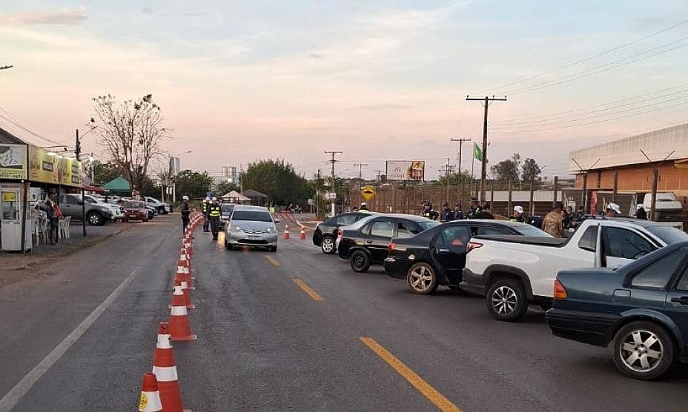 Operação Lei Seca resulta em seis presos por embriaguez ao volante e 47 veículos removidos