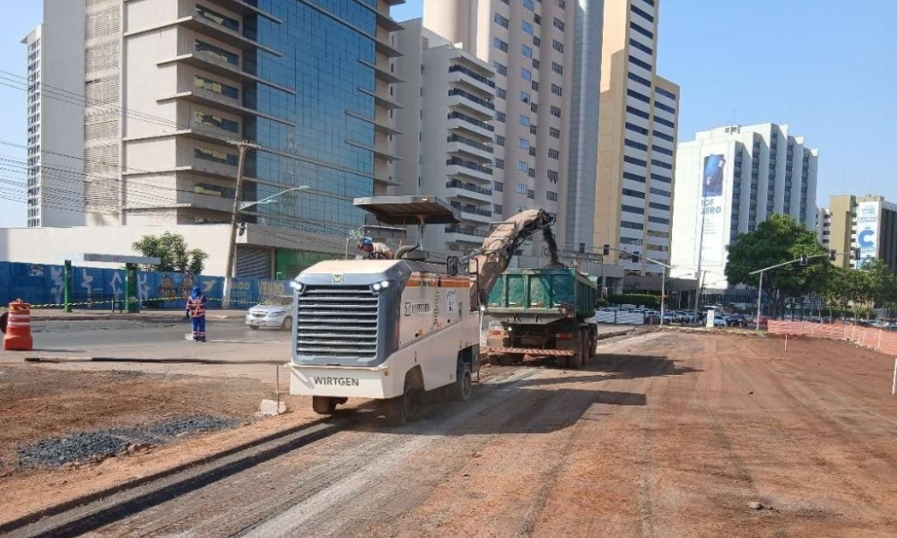 Trânsito será alterado em dois retornos da Avenida do CPA para continuidade das obras do BRT