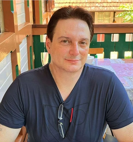 Escritor ex-satanista, Daniel Mastral é encontrado morto em Barueri