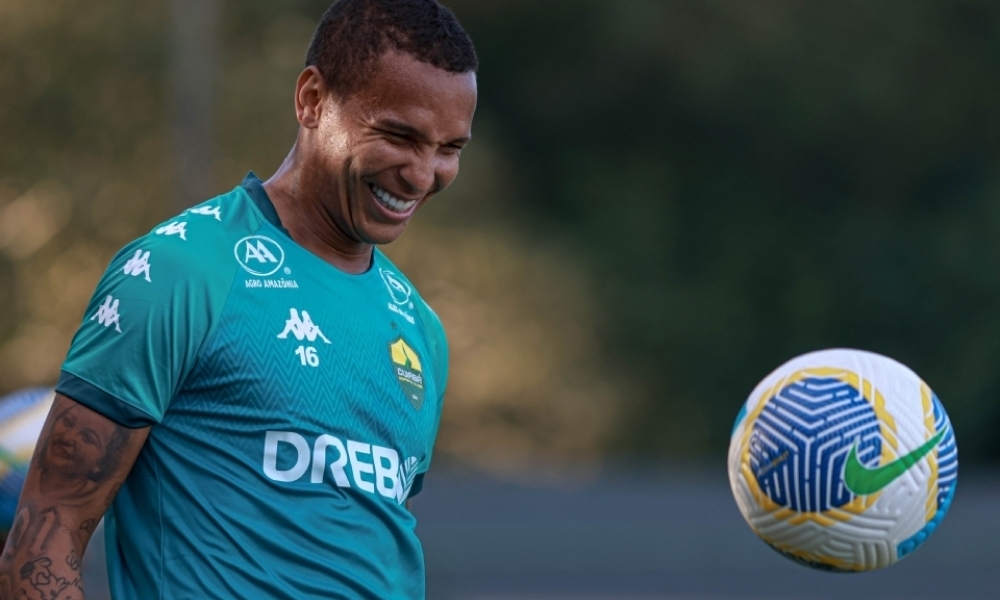 Segundo maior artilheiro da história do Cuiabá, Deyverson dá o último adeus ao clube