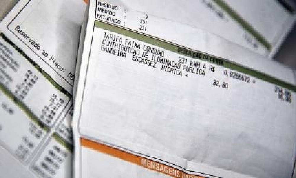 Projeto de lei propõe redução na conta de luz para famílias de baixa renda