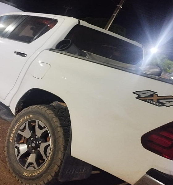 Homem é preso com caminhonete furtada e documentos falsos em Curvelândia