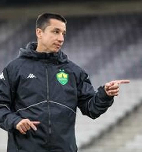 'O jogo deu oportunidade para definir a partida', avalia Eduardo Barros após empate do Cuiabá  