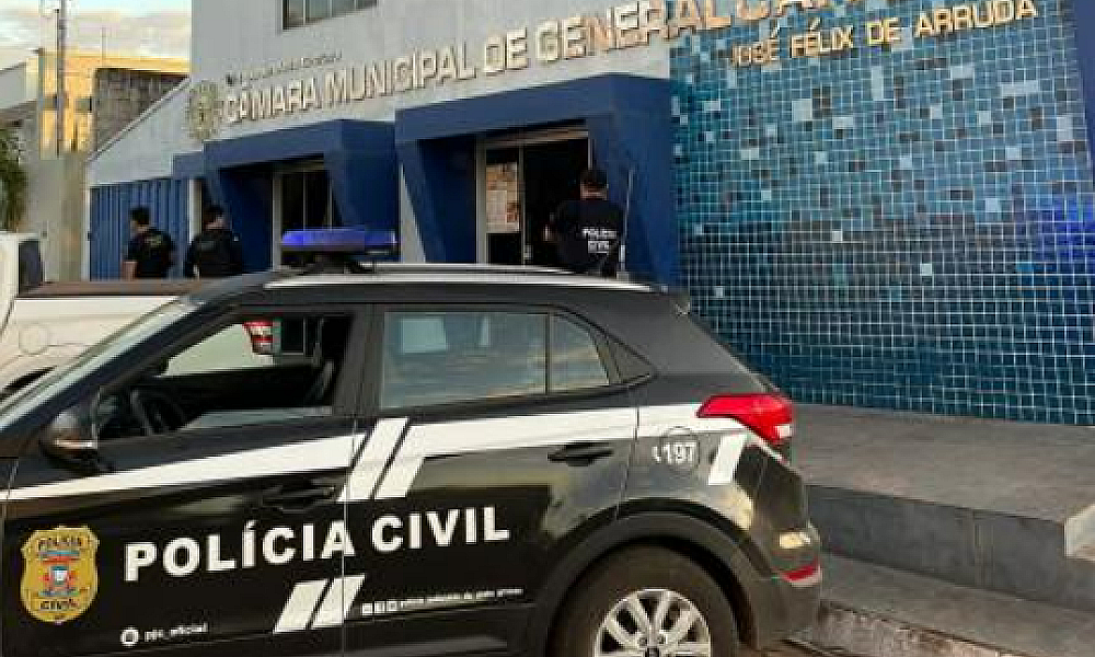 Presidente da Câmara Municipal é alvo de operação que apura fraude em concurso