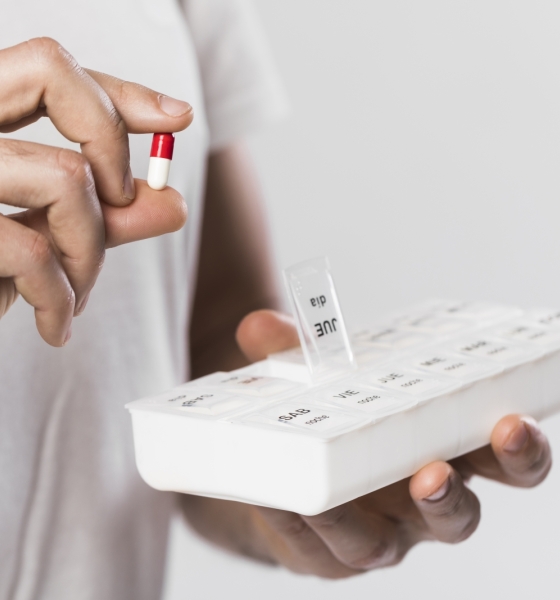 Omeprazol: por que médicos estão restringindo o uso e como substituí-lo com segurança