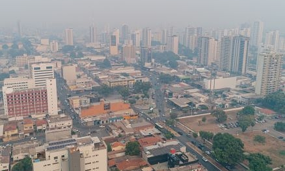 Fumaça de incêndio no Pantanal invade Cuiabá