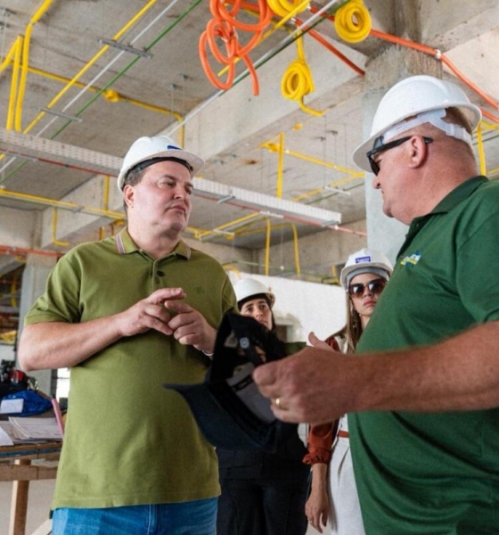 Deputado Max Russi e prefeito Ricardo Babinski vistoriam obras do Hospital Regional de Confresa
