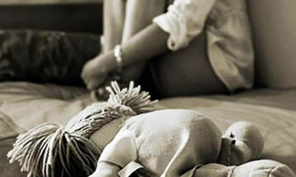 “Mão nos seios e beijo”: veja relato de meninas abusadas por professor