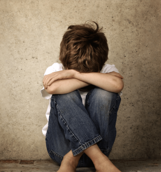 Casal de MT que adotou irmãos é condenado a pagar indenização após devolver uma das crianças