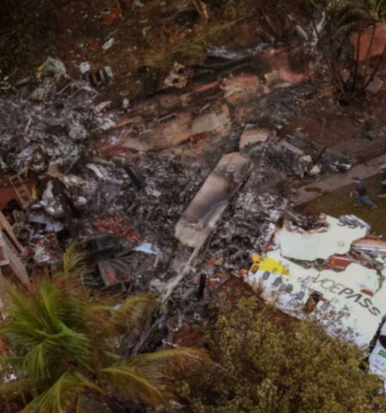 “Fundiram-se corpos e ferragens do avião”, afirma tenente