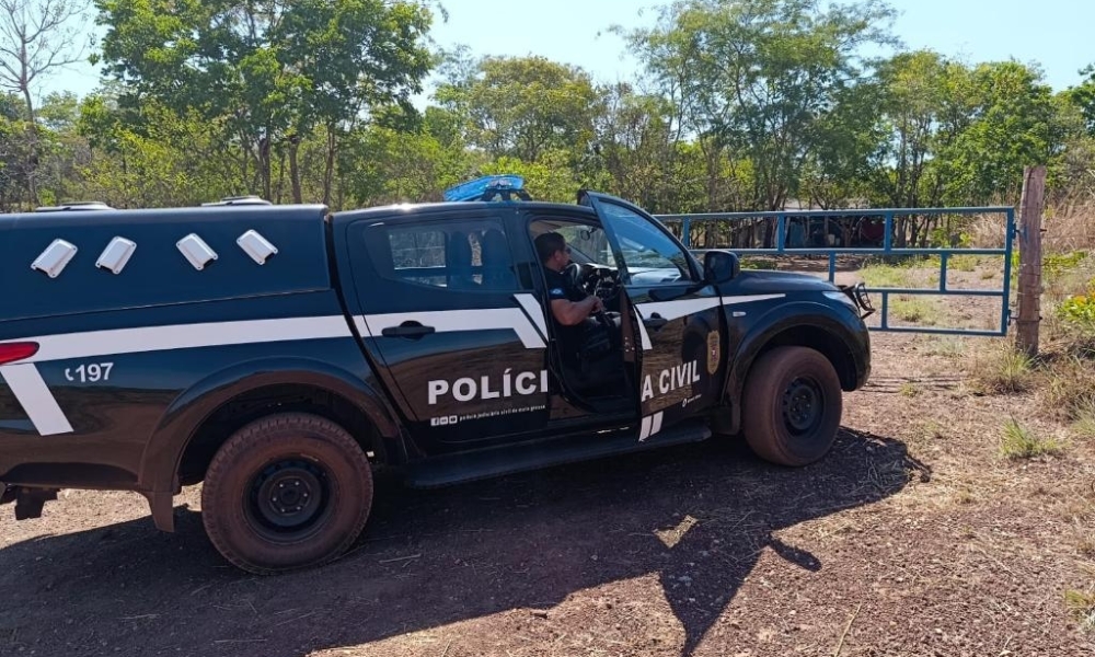 Polícia Civil resgata mulher e filhos vítimas de violência doméstica e cárcere privado em Água Boa