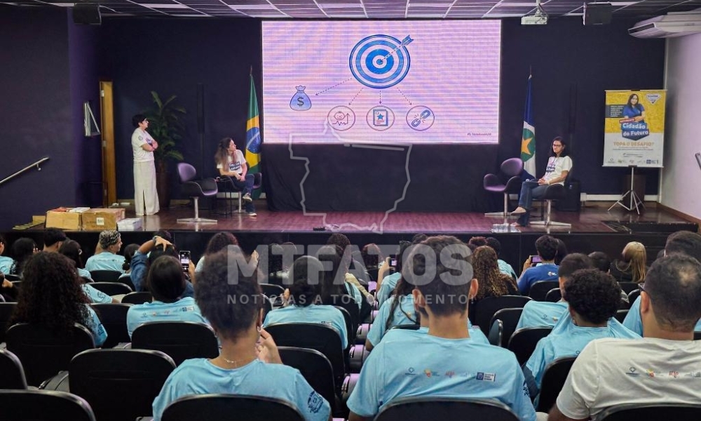 Sefaz e Receita Federal promovem palestra sobre cidadania fiscal para estudantes da rede estadual