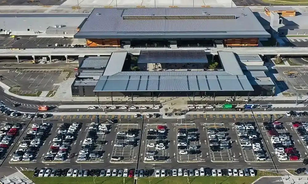 Incidente com avião da Azul fecha aeroporto de Florianópolis