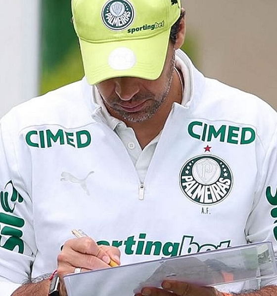 Palmeiras sofre com baixas e vai a campo com time bem diferente no clássico  