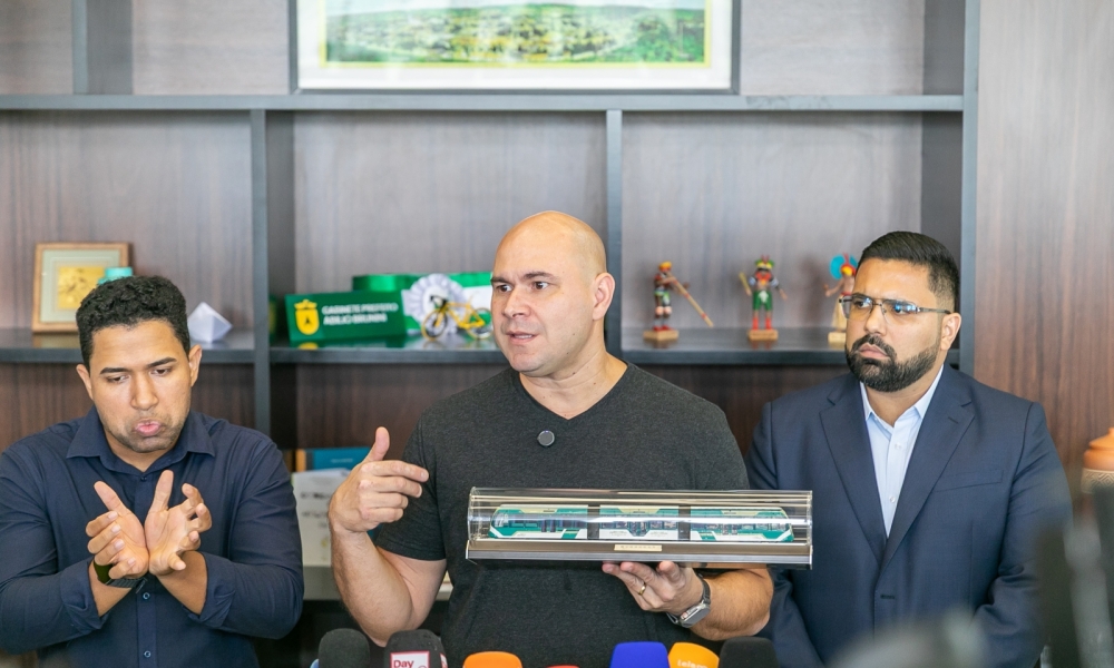 Abilio destaca avanços em exportação e mobilidade após missões nos Emirados Árabes e na China