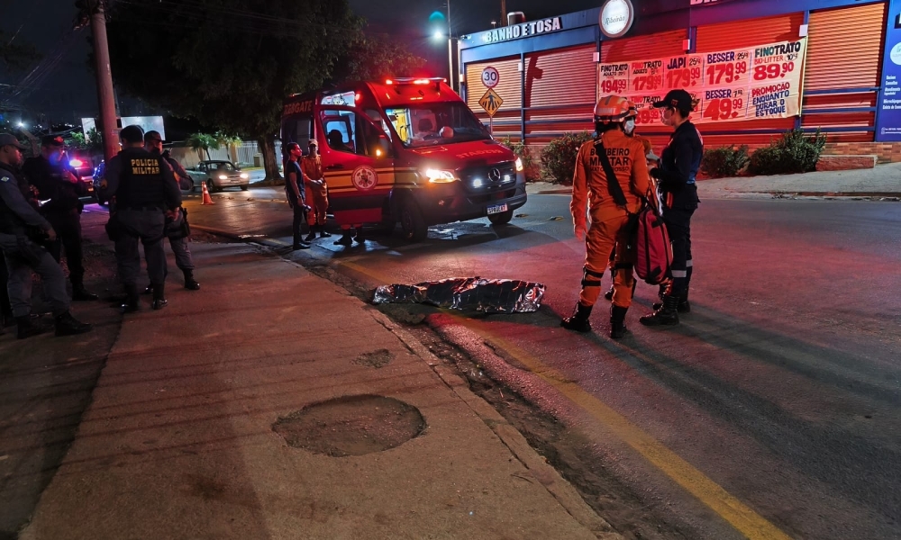 Motociclista morre após perder o controle da moto ao tentar evitar colisão