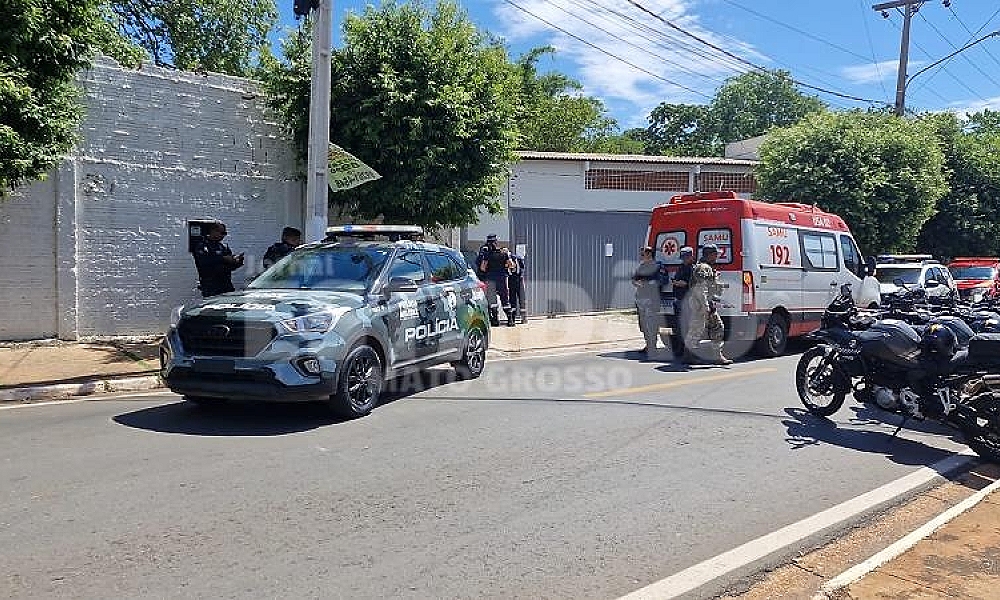 Vigilante surta após término e faz colegas reféns na sede do Detran em Várzea Grande