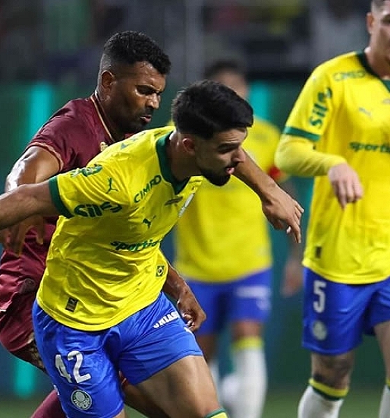 Flaco López enfrenta fase conturbada na reta final antes da decisão da Libertadores  