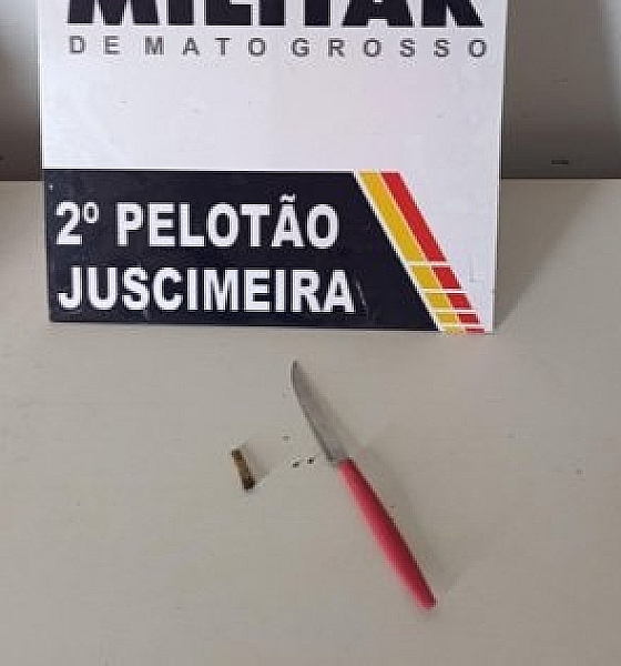 Adolescente é levada à delegacia após ser flagrada com faca em escola de Juscimeira