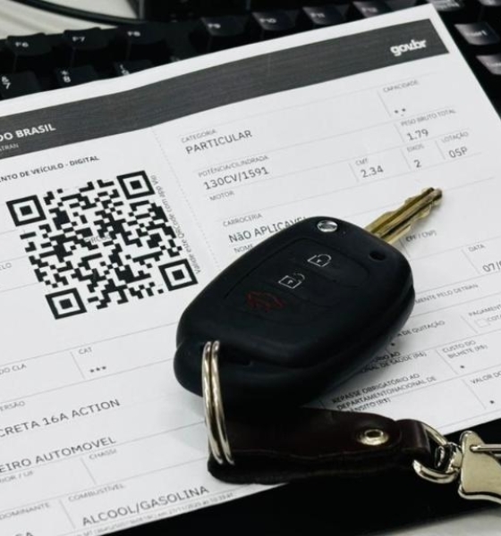 Em 2025 mais de 1,7 milhão de veículos do Estado foram licenciados de forma 100% online