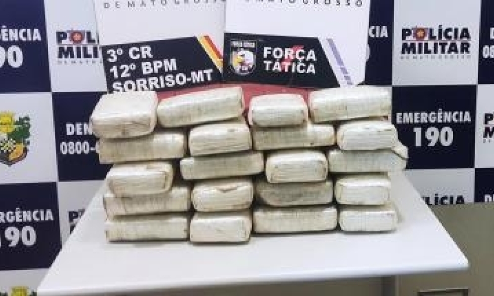 Homem é preso em flagrante pela PM transportando 20 tabletes de skank