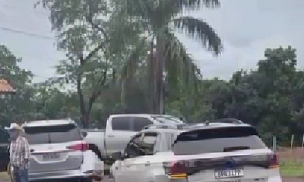 Criança morre em colisão entre três carros na MT-270