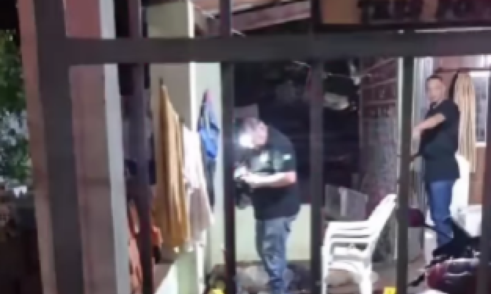 Homem é assassinado a tiros dentro de residência em Cuiabá