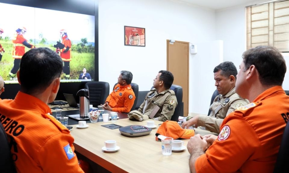 Corpo de Bombeiros recebe comitiva de militares do Pará e apresenta modelo de gestão de combate aos incêndios florestais