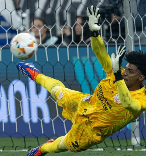 Corinthians avança às quartas da Copa Sul-Americana após drama nos pênaltis contra o Red Bull Bragantino