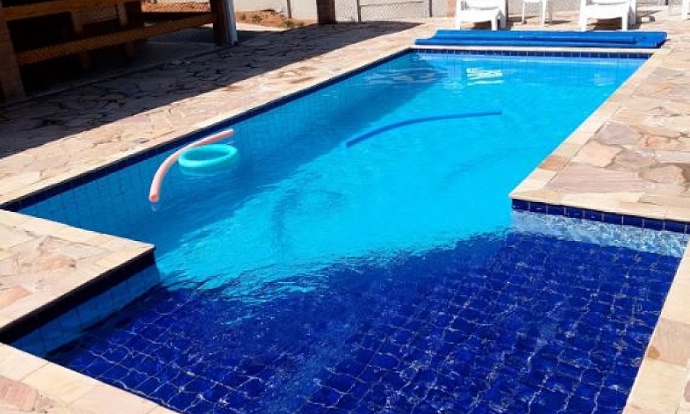 Criança de 3 anos morre após afogamento em piscina durante confraternização em VG