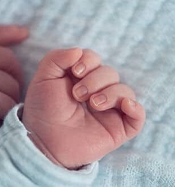 Mãe é presa após morder bebê de três meses e atacar mulher durante confusão em MT