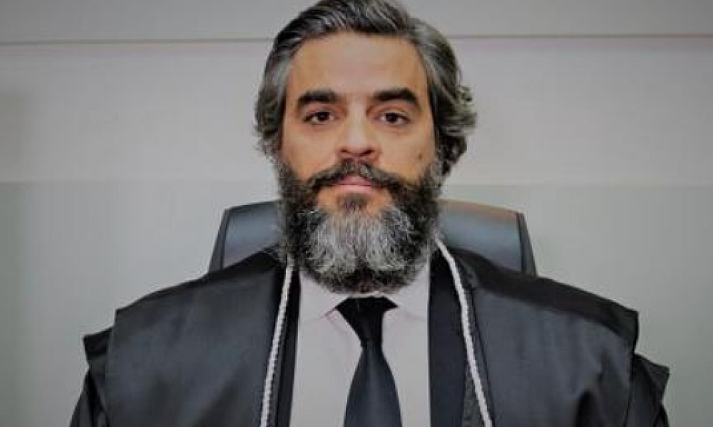 Juiz federal Raphael Casella de Almeida Carvalho, do Tribunal Regional Federal da 1ª Região (TRF1) alegou “assédio judicial” e “judicialização predató